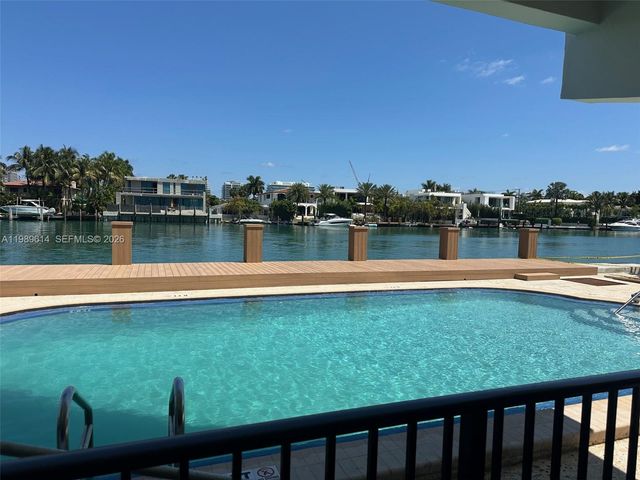 9341 E Bay Harbor Dr 6C, Bay Harbor Islands, FL 33154