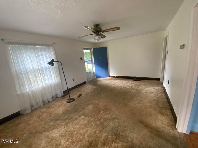 1944 Norway Street, Bristol, VA 24201
