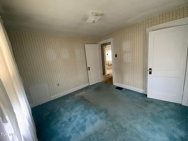 1944 Norway Street, Bristol, VA 24201