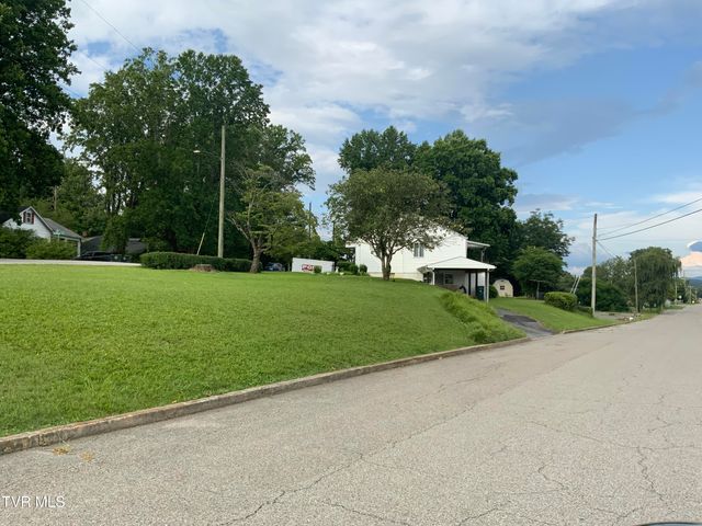 1944 Norway Street, Bristol, VA 24201
