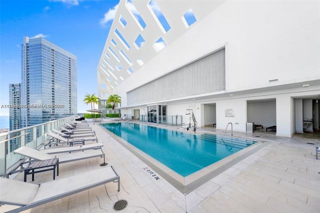1300 Brickell Bay Dr 3206, Miami, FL 33131