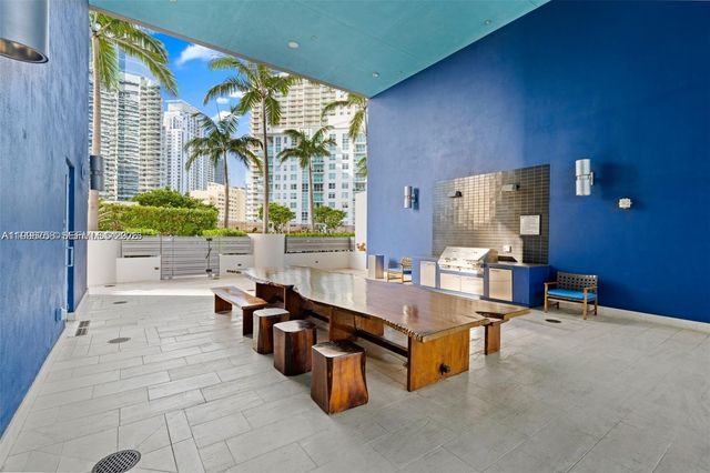 1300 Brickell Bay Dr 3206, Miami, FL 33131