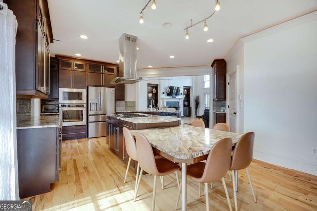 2041 Lakewood Manor Drive, Watkinsville, GA 30677