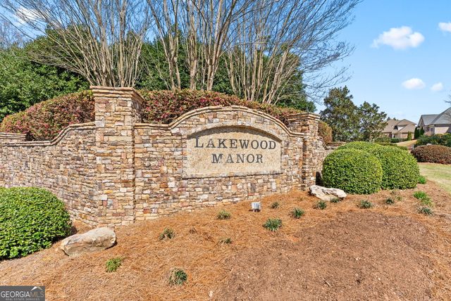 2041 Lakewood Manor Drive, Watkinsville, GA 30677