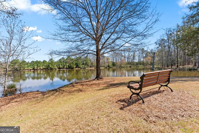 2041 Lakewood Manor Drive, Watkinsville, GA 30677