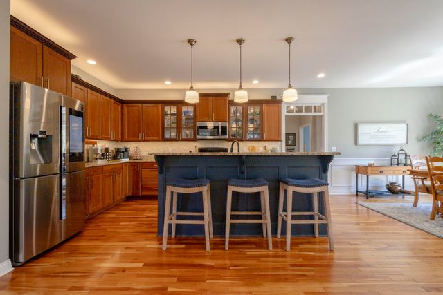 4403 Kilchurn Circle, Valparaiso, IN 46383