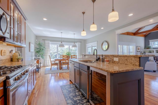 4403 Kilchurn Circle, Valparaiso, IN 46383