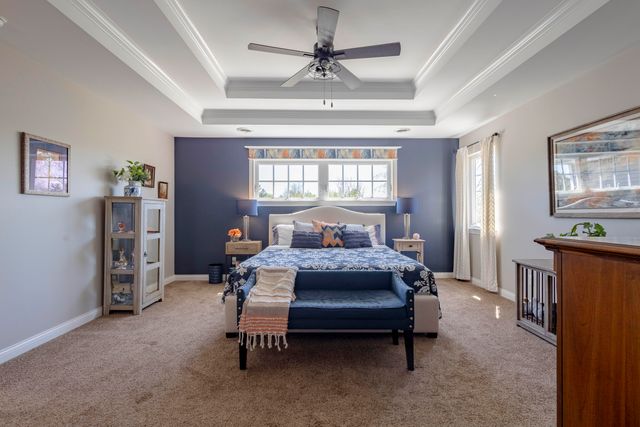 4403 Kilchurn Circle, Valparaiso, IN 46383