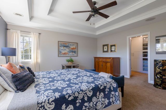 4403 Kilchurn Circle, Valparaiso, IN 46383