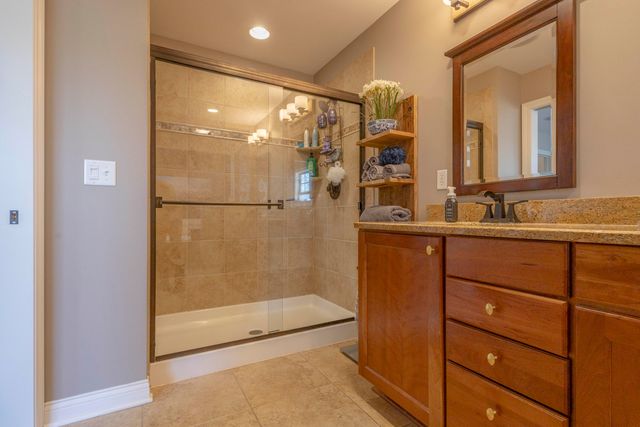 4403 Kilchurn Circle, Valparaiso, IN 46383