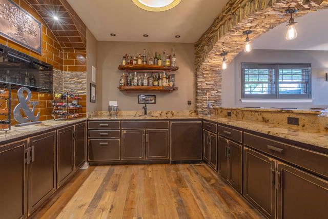 4403 Kilchurn Circle, Valparaiso, IN 46383