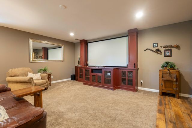 4403 Kilchurn Circle, Valparaiso, IN 46383