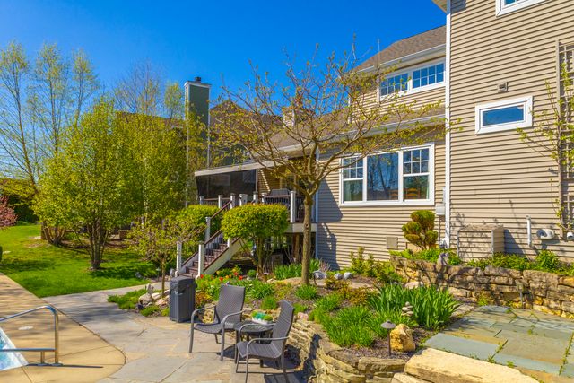 4403 Kilchurn Circle, Valparaiso, IN 46383