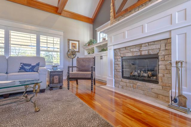 4403 Kilchurn Circle, Valparaiso, IN 46383