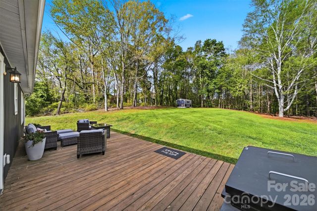 490 Dudley Shoals Road, Granite Falls, NC 28630