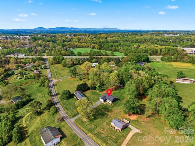 490 Dudley Shoals Road, Granite Falls, NC 28630