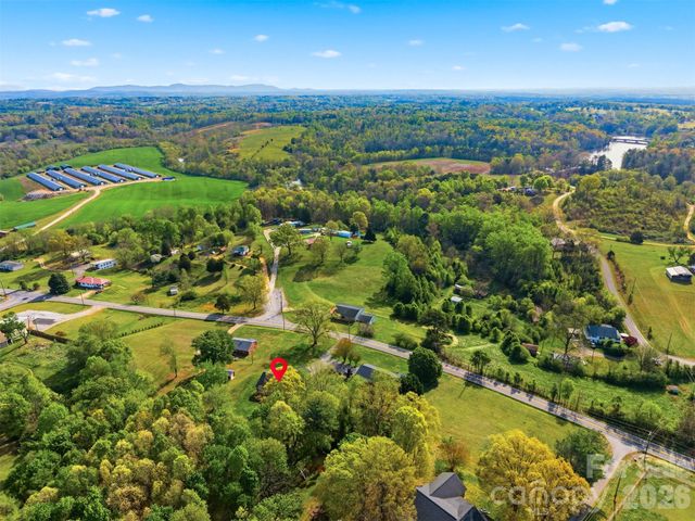 490 Dudley Shoals Road, Granite Falls, NC 28630