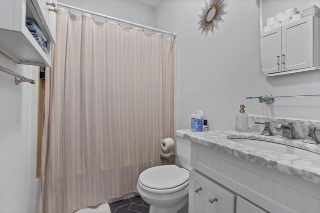 52 H Street 2, Boston, MA 02127