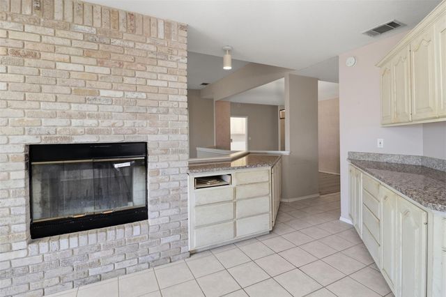 166 Turkey RUN, Meadowlakes, TX 78654