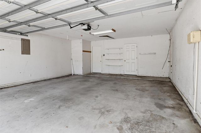 166 Turkey RUN, Meadowlakes, TX 78654