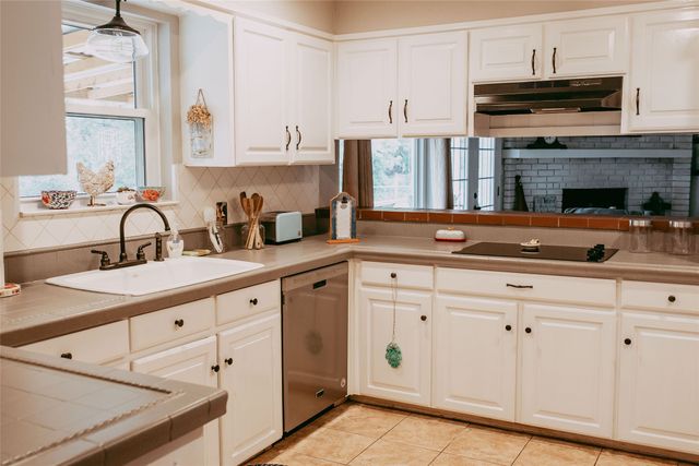 557 Rivercrest Road, Valley Mills, TX 76689