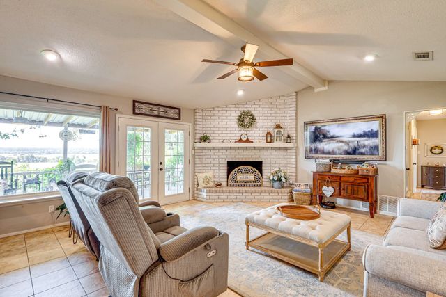 557 Rivercrest Road, Valley Mills, TX 76689