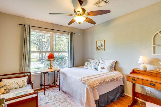 557 Rivercrest Road, Valley Mills, TX 76689