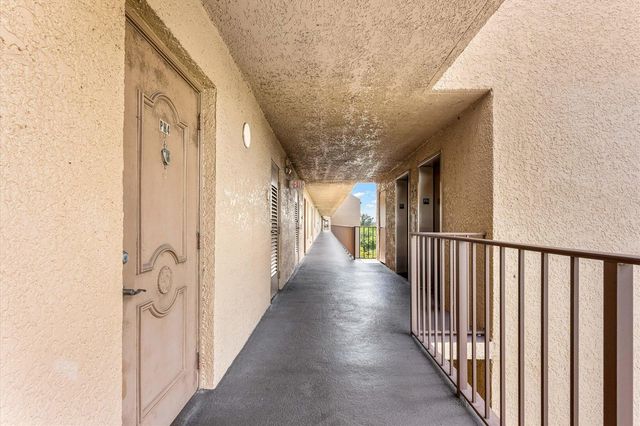4570 NW 18th Avenue 704, Deerfield Beach, FL 33064