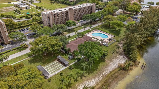 4570 NW 18th Avenue 704, Deerfield Beach, FL 33064