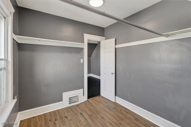 4002 Ardmore Avenue, Cleveland, OH 44109