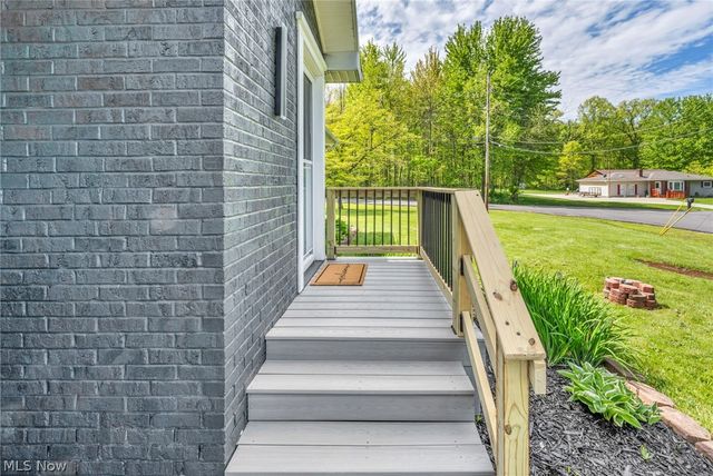 1543 Lindakay Drive, Akron, OH 44312