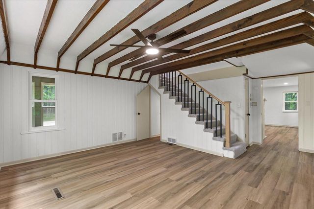 5400 Bauers DRIVE, West Bend, WI 53095