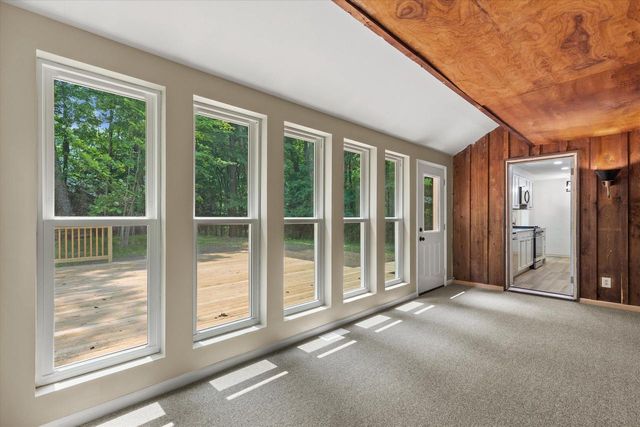 5400 Bauers DRIVE, West Bend, WI 53095