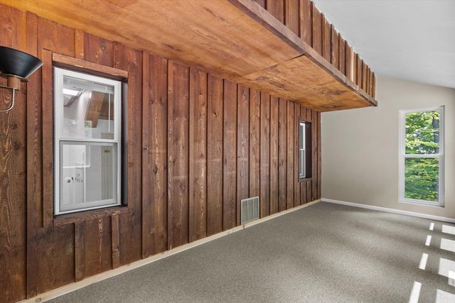 5400 Bauers DRIVE, West Bend, WI 53095