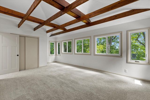 5400 Bauers DRIVE, West Bend, WI 53095
