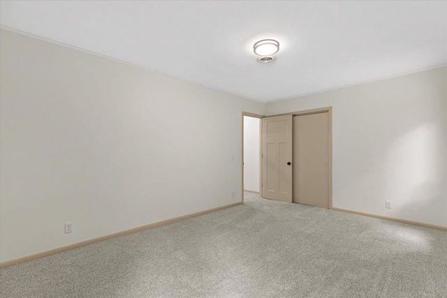 5400 Bauers DRIVE, West Bend, WI 53095
