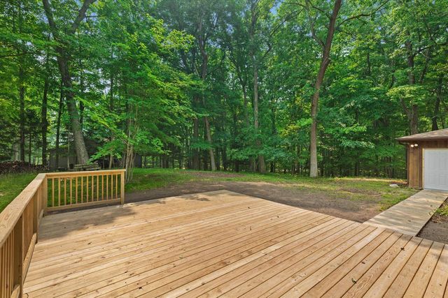 5400 Bauers DRIVE, West Bend, WI 53095