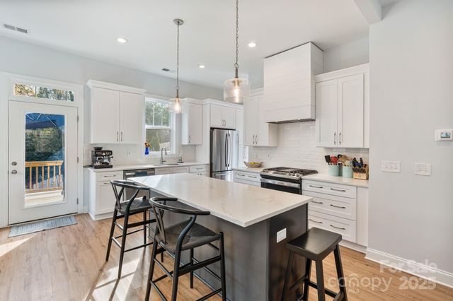 1410 Jennings Street, Charlotte, NC 28216