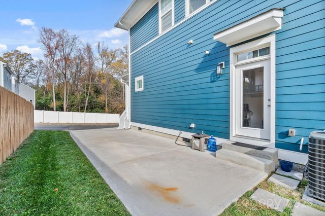 1410 Jennings Street, Charlotte, NC 28216