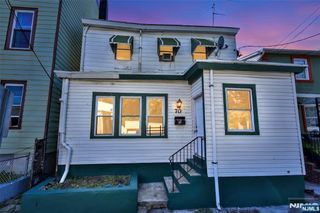 72 Newark Avenue, Paterson, NJ 07503