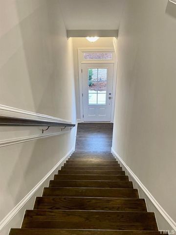 8425 Garnet Rose Lane, Raleigh, NC 27615