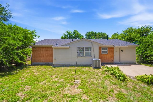 715 Thrush Avenue, Duncanville, TX 75116