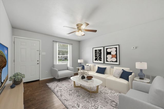715 Thrush Avenue, Duncanville, TX 75116