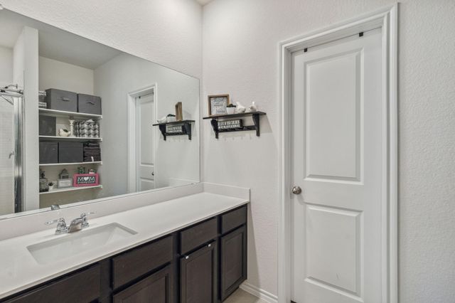 3224 Glazner Drive, Mesquite, TX 75126