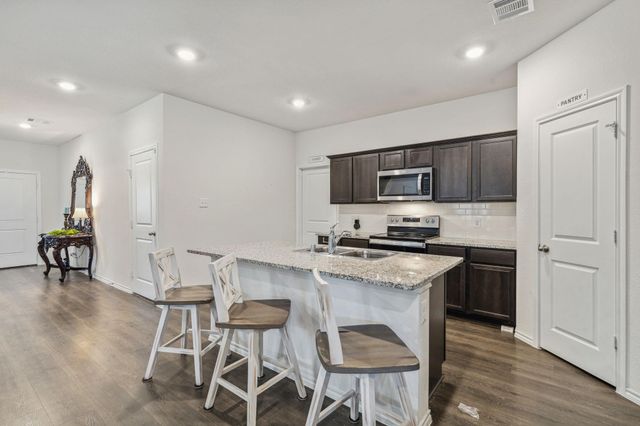 3224 Glazner Drive, Mesquite, TX 75126