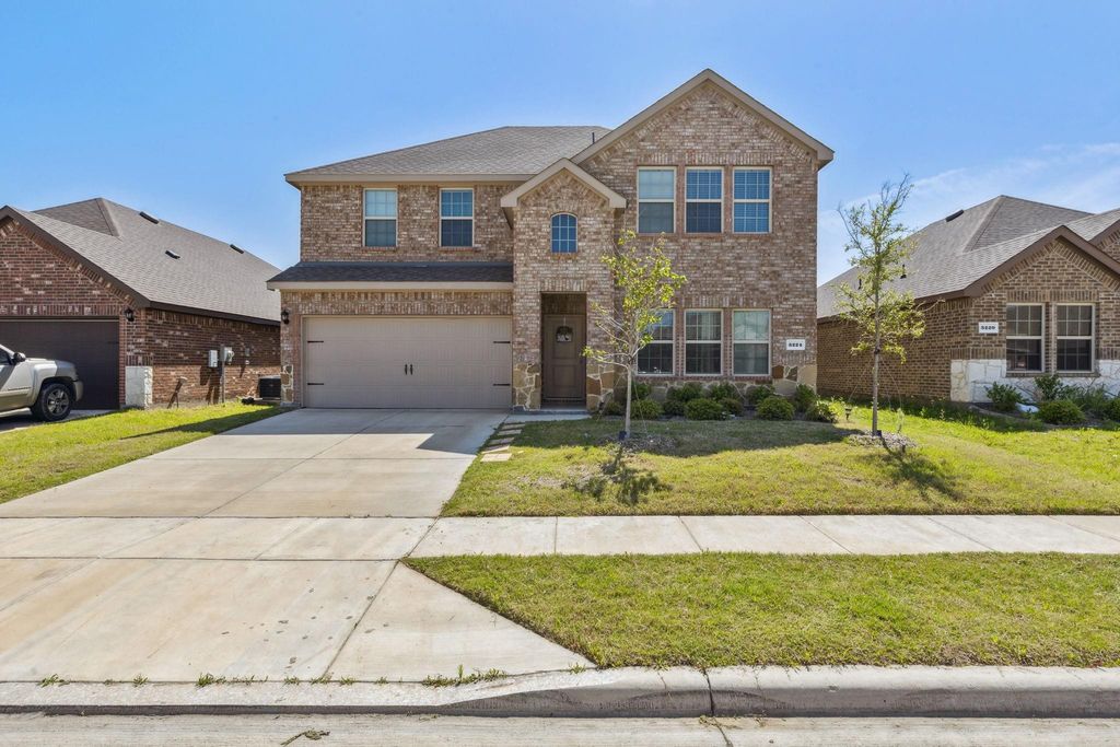 3224 Glazner Drive, Mesquite, TX 75126