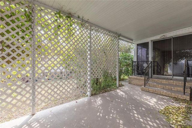 335 Queen Palm Street, Alamo, TX 78516