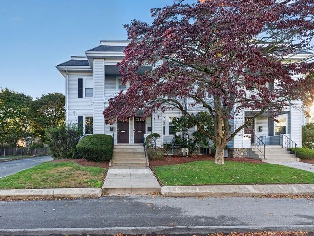 153 Bright St. 1, Waltham, MA 02453