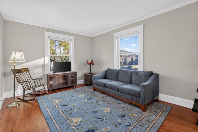 153 Bright St. 1, Waltham, MA 02453