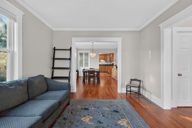 153 Bright St. 1, Waltham, MA 02453